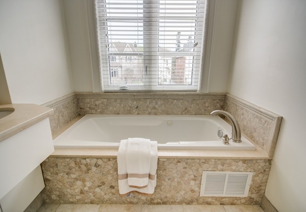 76 Haddington Ave_RE-48